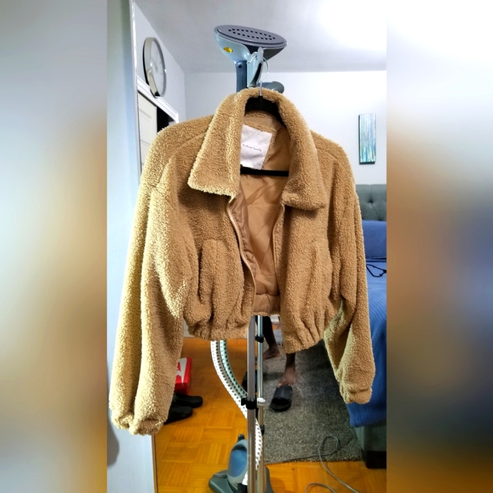 Jacket for the falls